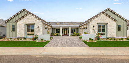 1294 E San Carlos Way, Gilbert