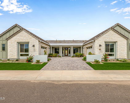 1294 E San Carlos Way, Gilbert