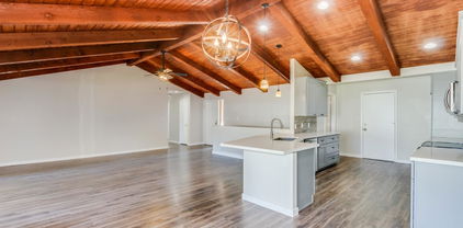 982 E Willis Road, Chandler