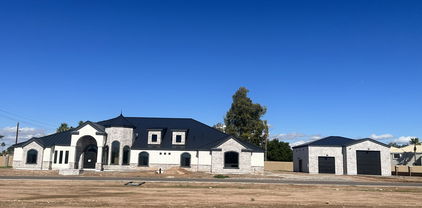 3622 E Mallory Circle, Mesa