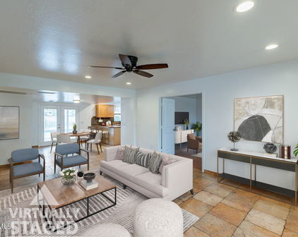 4511 W Gelding Drive, Glendale