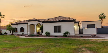 2490 E Arrowhead Trail, Gilbert