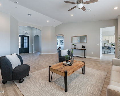 29318 N 163rd Drive, Surprise