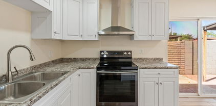 422 E Hampton Avenue, Mesa