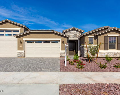 17574 W Lincoln Street, Goodyear