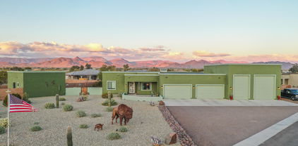 10 E Old Paint Trail, Phoenix