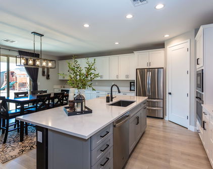 17663 W Straight Arrow Lane, Surprise