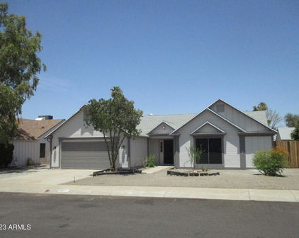 6328 W Grandview Road, Glendale