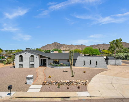 8902 W Cielo Grande --, Peoria
