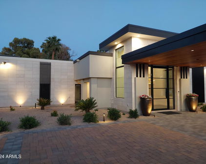 11409 N Saint Andrews Way, Scottsdale