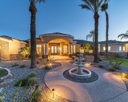 11233 E Bellflower Court, Chandler