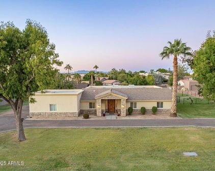 1438 E Mesquite Street, Gilbert