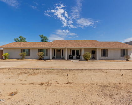 8514 W Daley Lane, Peoria