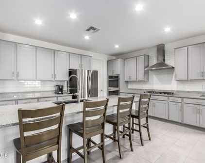17810 W Straight Arrow Lane, Surprise