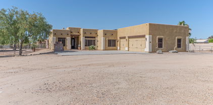19819 W Meadowbrook Avenue, Litchfield Park