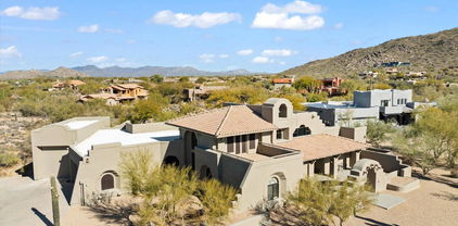 7628 E Mary Sharon Drive, Scottsdale