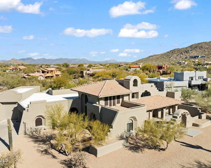 7628 E Mary Sharon Drive, Scottsdale