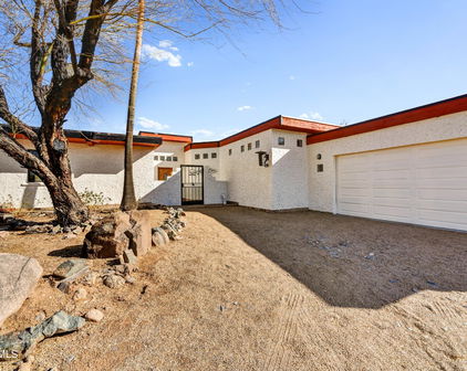 39185 N 56th Street, Cave Creek