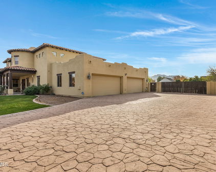 2697 E Via Del Arboles --, Gilbert
