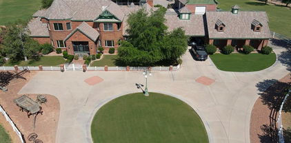 2025 S Val Vista Drive, Gilbert
