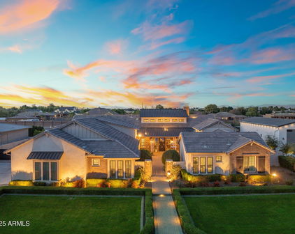 2652 E Pelican Court, Gilbert
