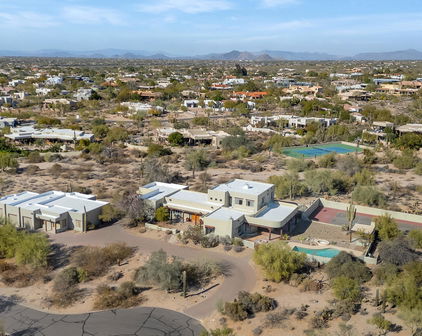 9570 E Via Montoya Drive, Scottsdale