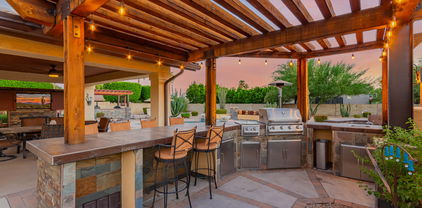 4649 W Desert Hollow Drive, Phoenix