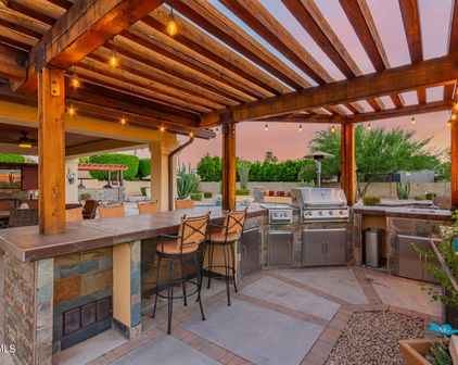 4649 W Desert Hollow Drive, Phoenix