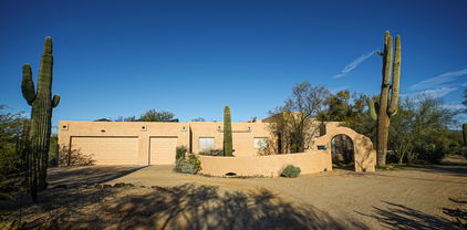 5480 E Seven Palms Drive, Cave Creek