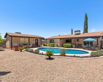 5233 W Windrose Drive, Glendale