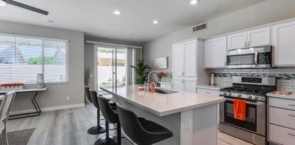 17988 W Deneen Way, Surprise