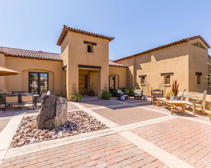 2819 E Virgo Place, Chandler