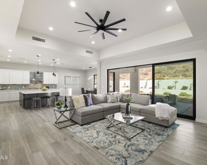 24225 N 65th Avenue, Glendale