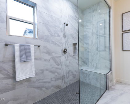 7391 W Lisbon Lane, Peoria