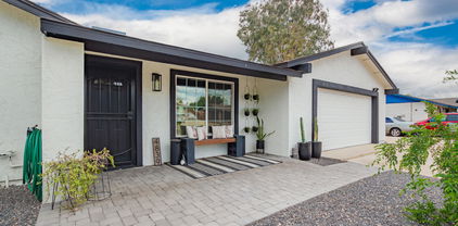 4839 W Juniper Avenue, Glendale