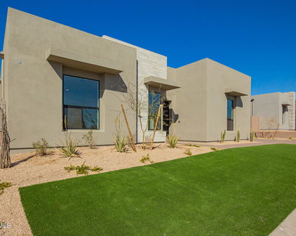 5724 E Moura Drive, Cave Creek