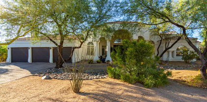 4722 E Rancho Caliente Drive, Cave Creek