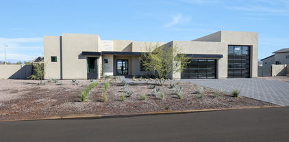 8097 E Sunset Sky Circle, Scottsdale