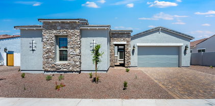 18134 W Silverwood Drive, Goodyear