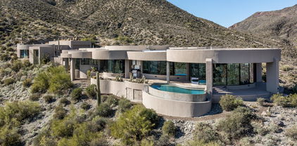 8877 E Charolais Drive, Scottsdale