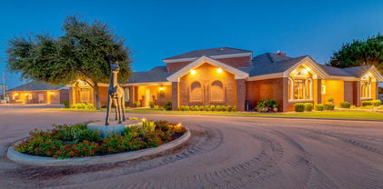 24307 S Lindsay Road, Chandler