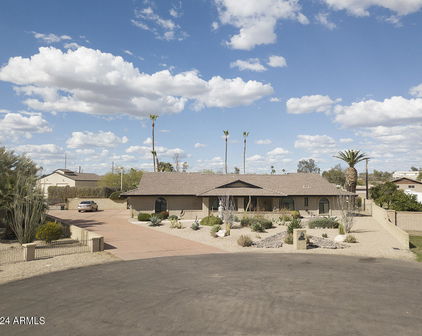 7418 W Villa Theresa Drive, Glendale