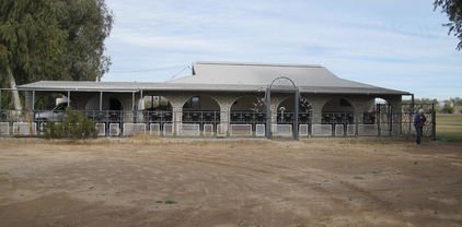 17624 W Us Highway 85 Road, Goodyear