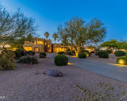 6530 W Soft Wind Drive, Glendale