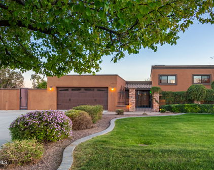 4601 W Paradise Lane, Glendale