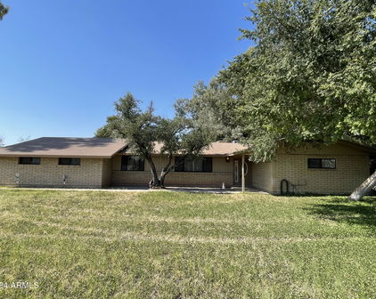 2706 W Warner Road, Chandler