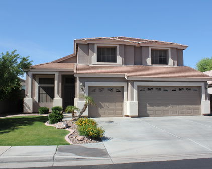 1560 E Redwood Place, Chandler