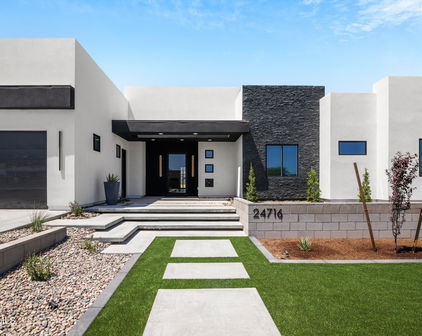 24716 N 103rd Avenue, Peoria