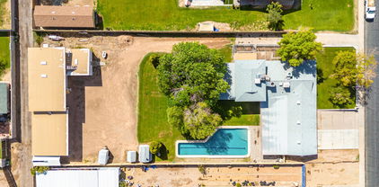 5211 W Waltann Lane, Glendale