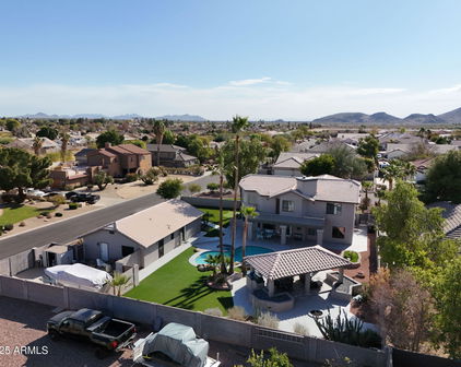 4530 W Misty Willow Lane, Glendale